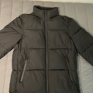 Massimo Dutti Men's Black Puffer Jacket | Size Small (S)